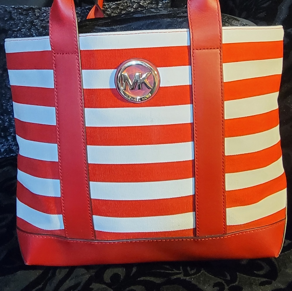Michael Kors Fulton Striped Canvas Medium Tote Bag